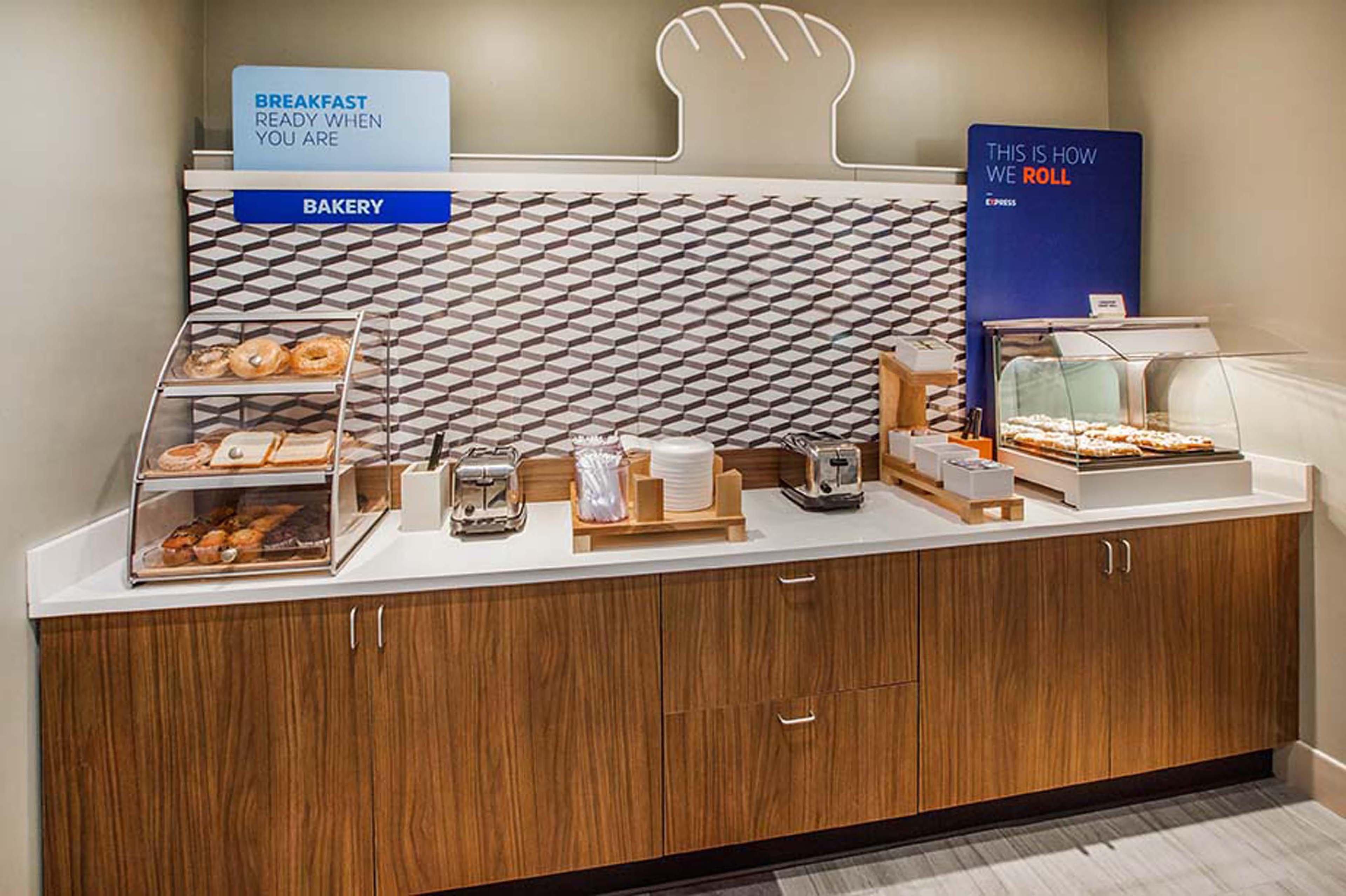 Holiday Inn Express & Suites Houston - Memorial Park Area By Ihg מראה חיצוני תמונה