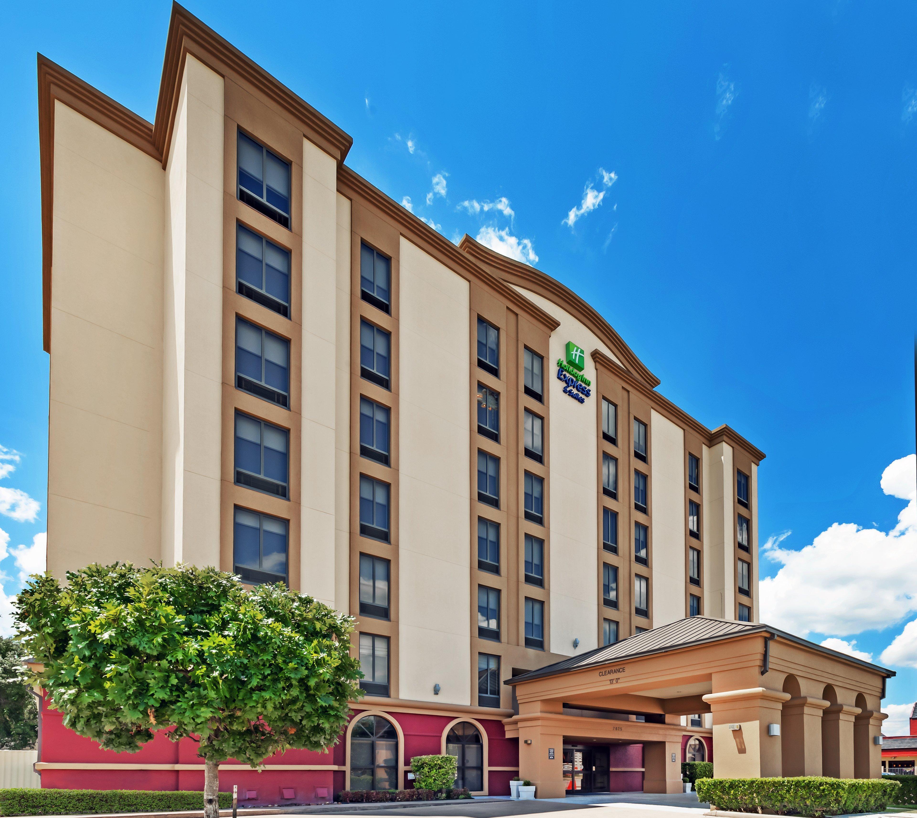 Holiday Inn Express & Suites Houston - Memorial Park Area By Ihg מראה חיצוני תמונה