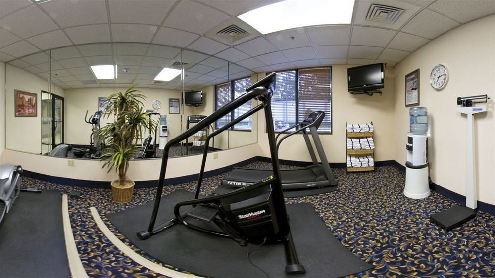 Holiday Inn Express & Suites Houston - Memorial Park Area By Ihg מראה חיצוני תמונה