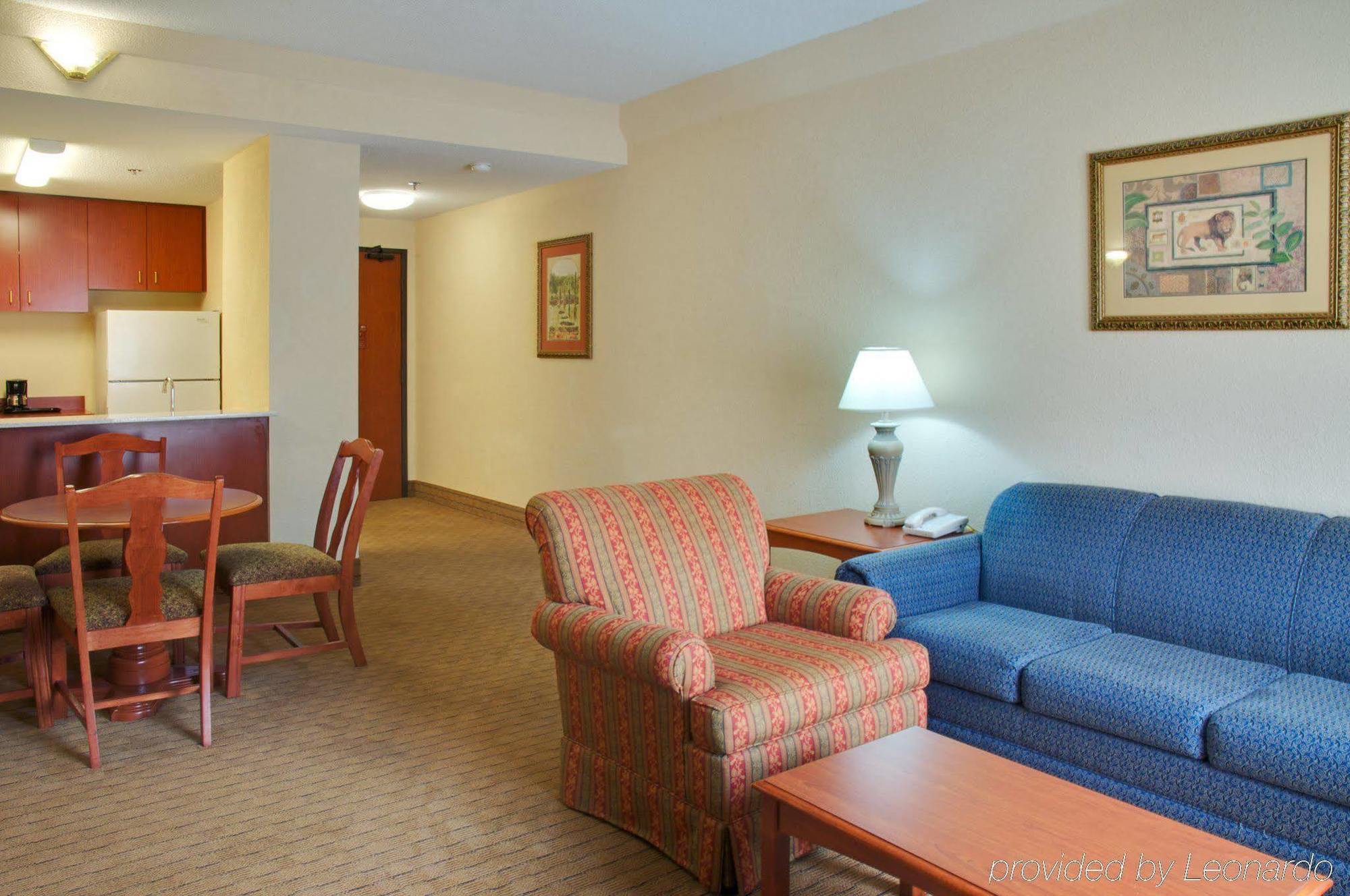 Holiday Inn Express & Suites Houston - Memorial Park Area By Ihg חדר תמונה