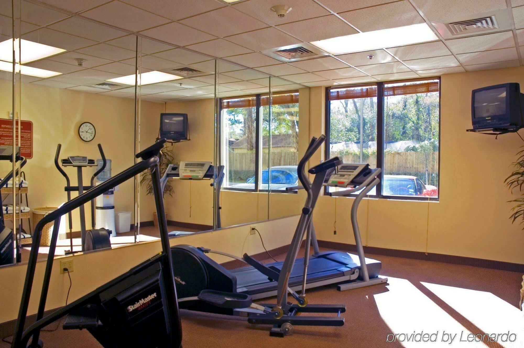 Holiday Inn Express & Suites Houston - Memorial Park Area By Ihg מראה חיצוני תמונה